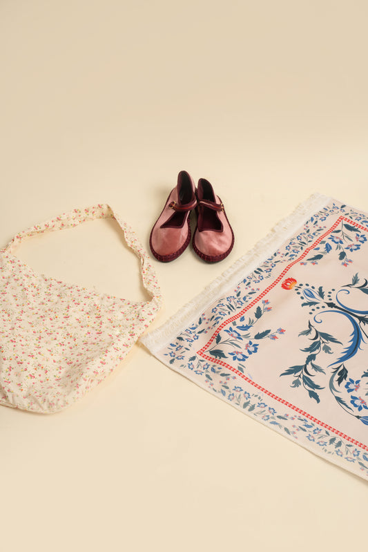 The Soft Bloom Tote Set